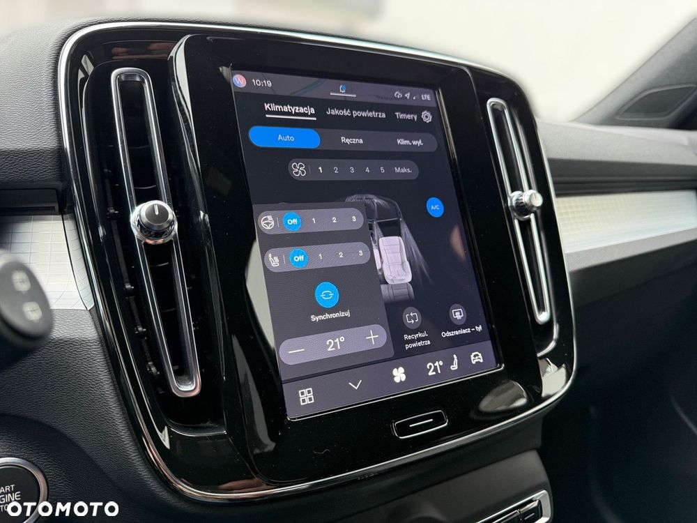Volvo XC 40 - 21