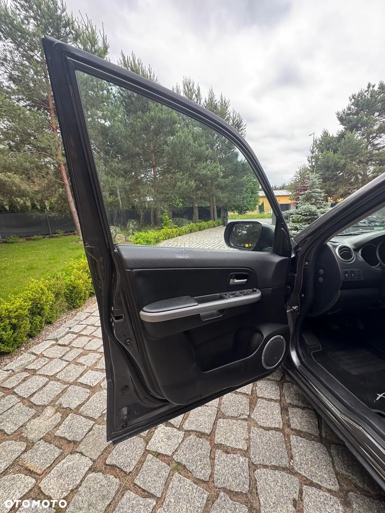 Suzuki Grand Vitara 1.9 DDiS X30 - 12