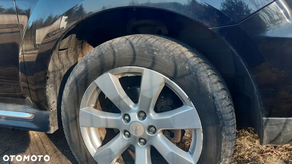 Mitsubishi Outlander 2.0 DID Intense + - 15