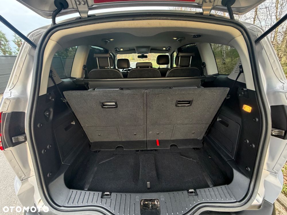 Ford S-Max 2.0 TDCi DPF Titanium - 16