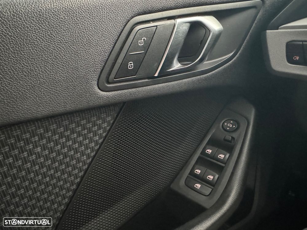 BMW 116 d Corporate Edition Auto - 26