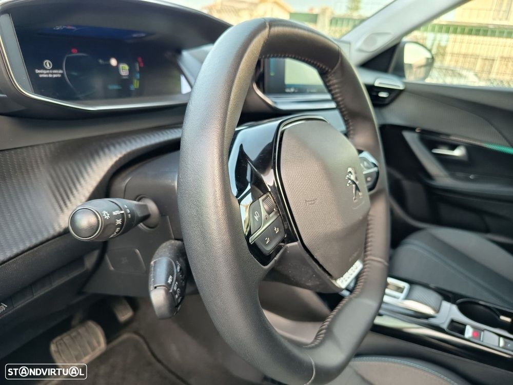 Peugeot e-2008 50 kWh Allure - 16