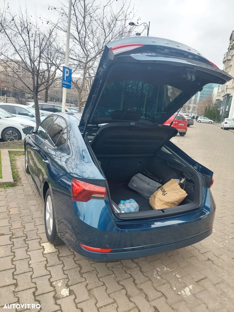 Skoda Octavia 2.0 TDI Style - 8