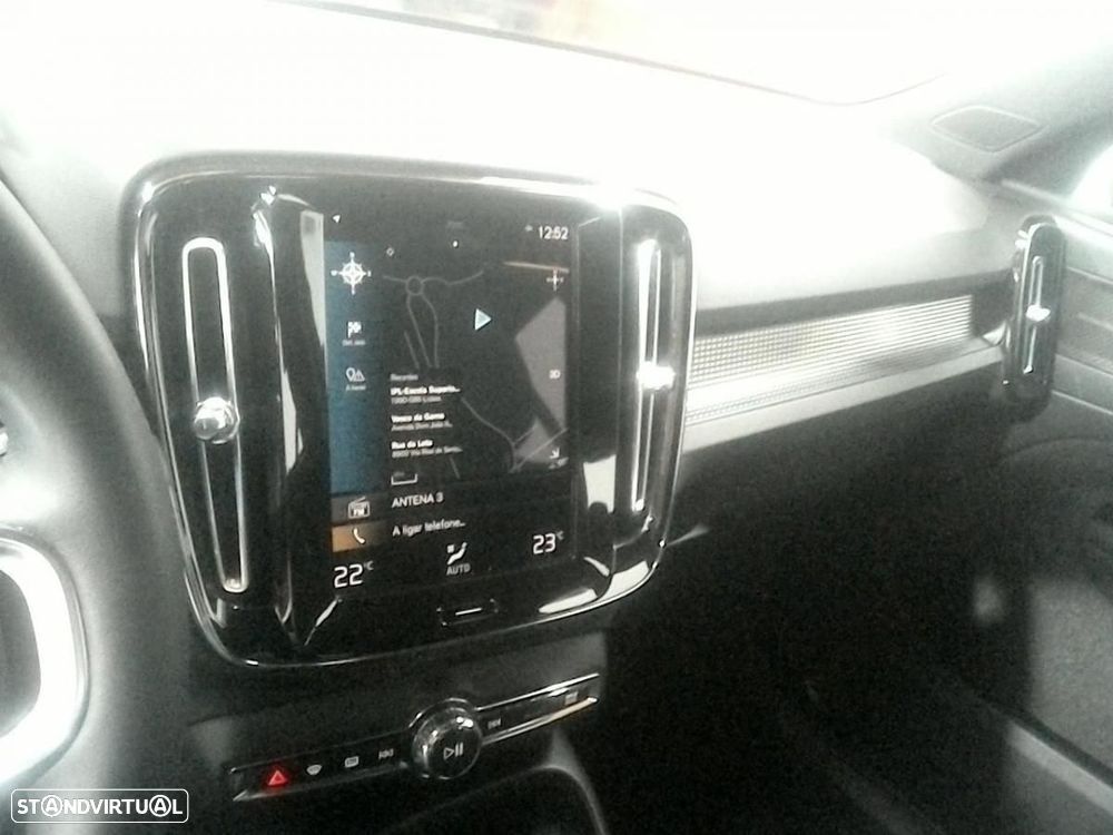 Volvo XC 40 1.5 T5 PHEV R-Design - 6