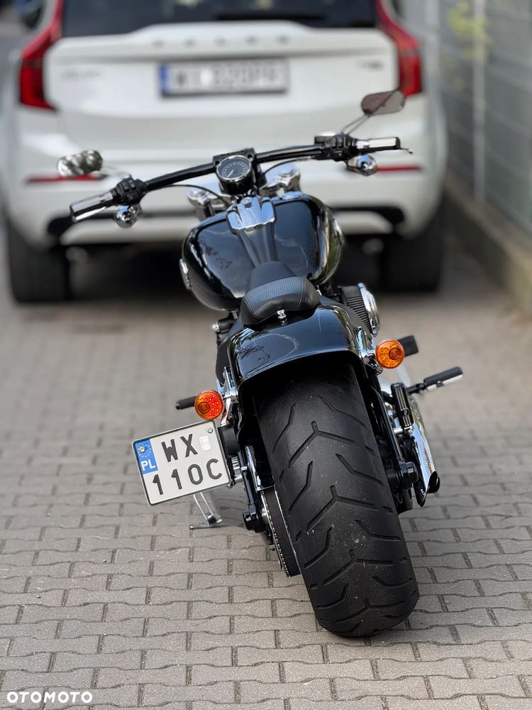 Harley-Davidson FXSB Breakout - 3
