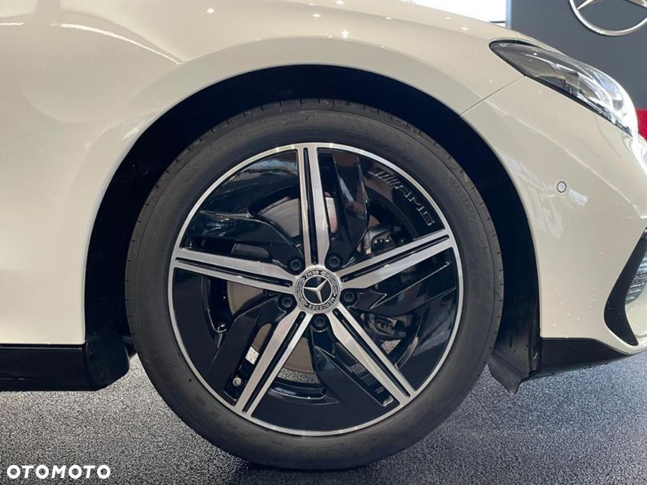 Mercedes-Benz CLA 220 mHEV 4-Matic 8G-DCT - 18