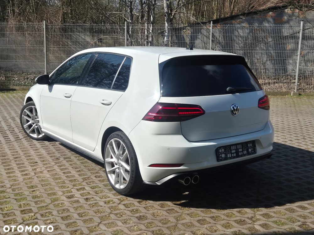 Volkswagen Golf GTD (BlueMotion Technology) DSG - 3