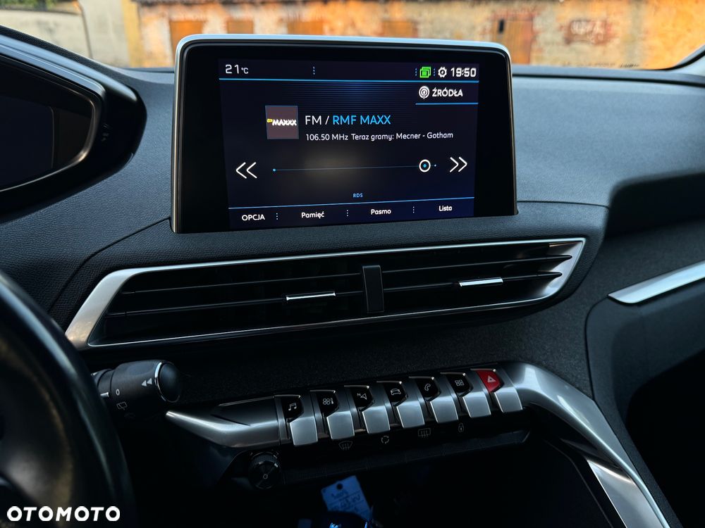 Peugeot 3008 BlueHDi 130 Stop & Start Allure Business-Paket - 32