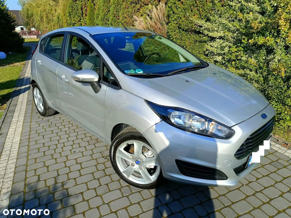 Ford Fiesta 1.25 Gold X - 12