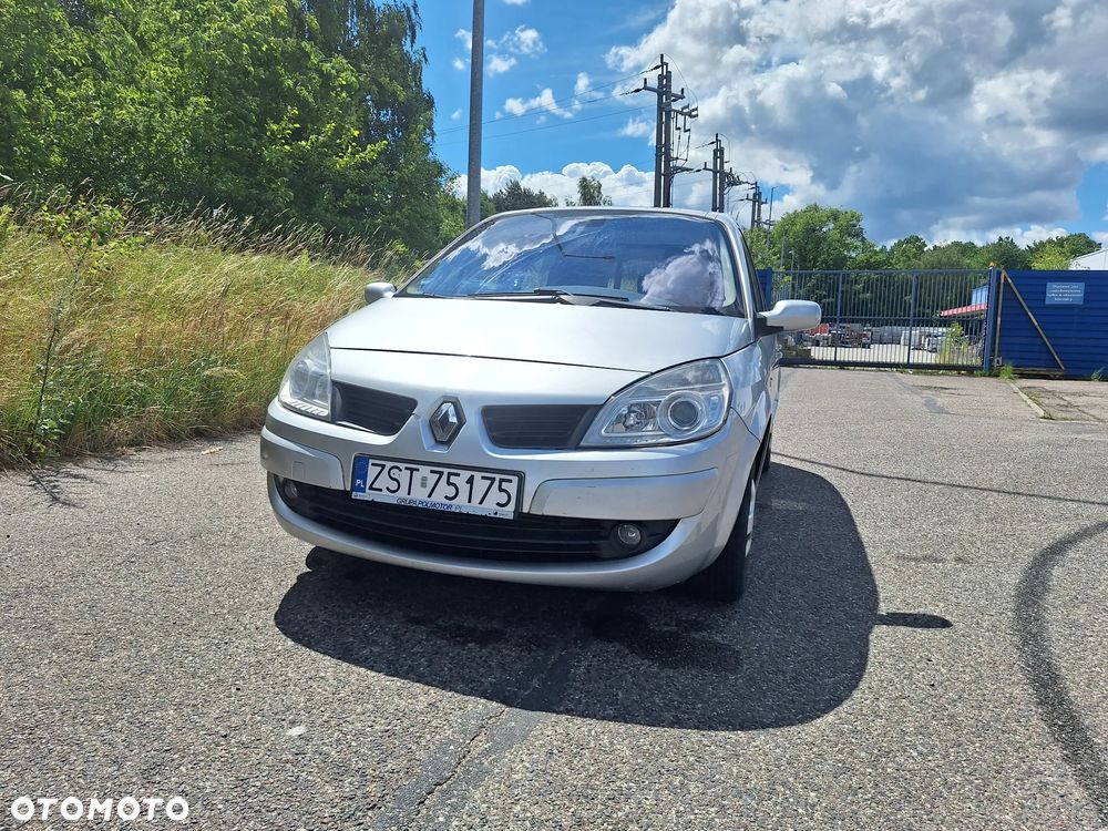 Renault Scenic 1.5 dCi Alize - 2