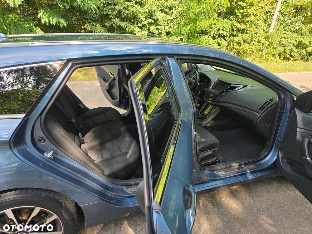 Hyundai i40 Kombi blue 1.7 CRDi Premium - 20