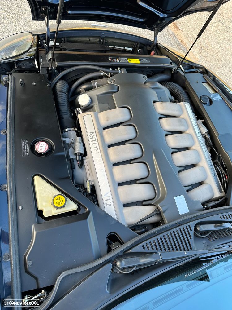 Aston Martin DB7 Vantage Volante - 10
