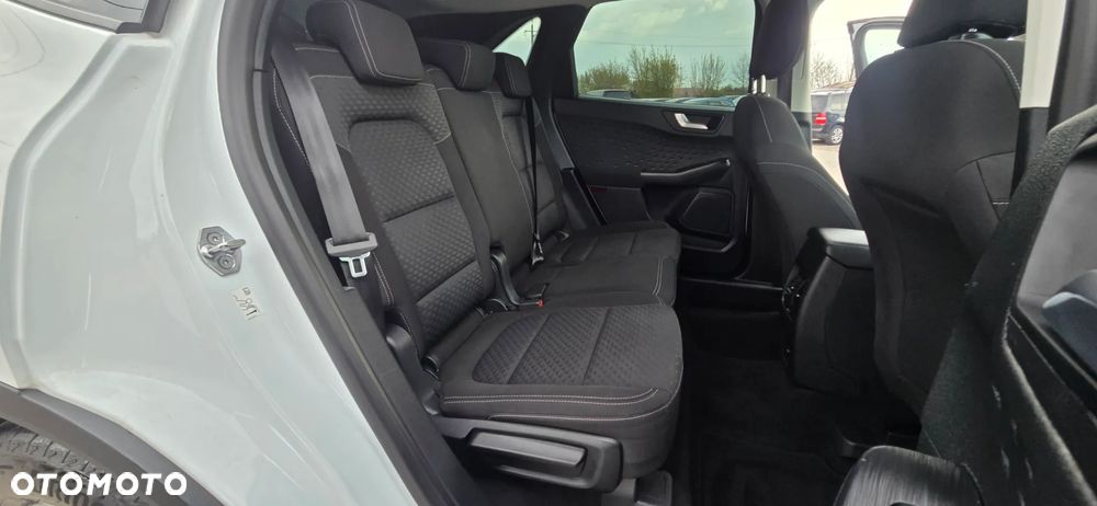 Ford Kuga 1.5 EcoBlue TITANIUM - 33