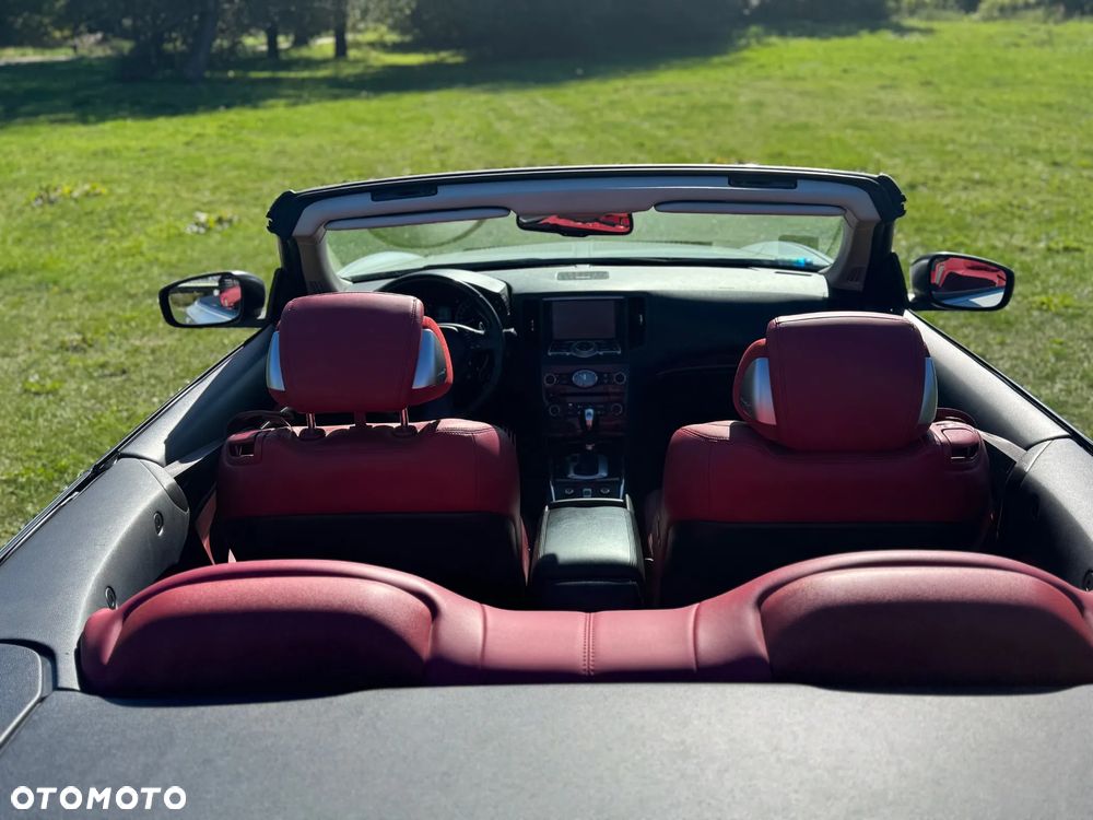 Infiniti Q60 - 4
