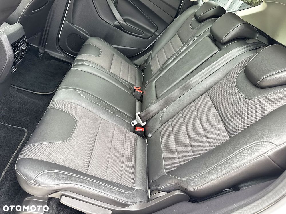 Ford Kuga 2.0 TDCi 4x4 Titanium - 31