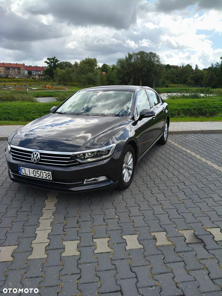 Volkswagen Passat 2.0 TDI SCR Comfortline - 2