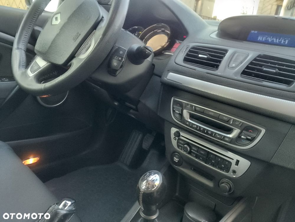 Renault Megane 1.5 dCi Dynamique - 7