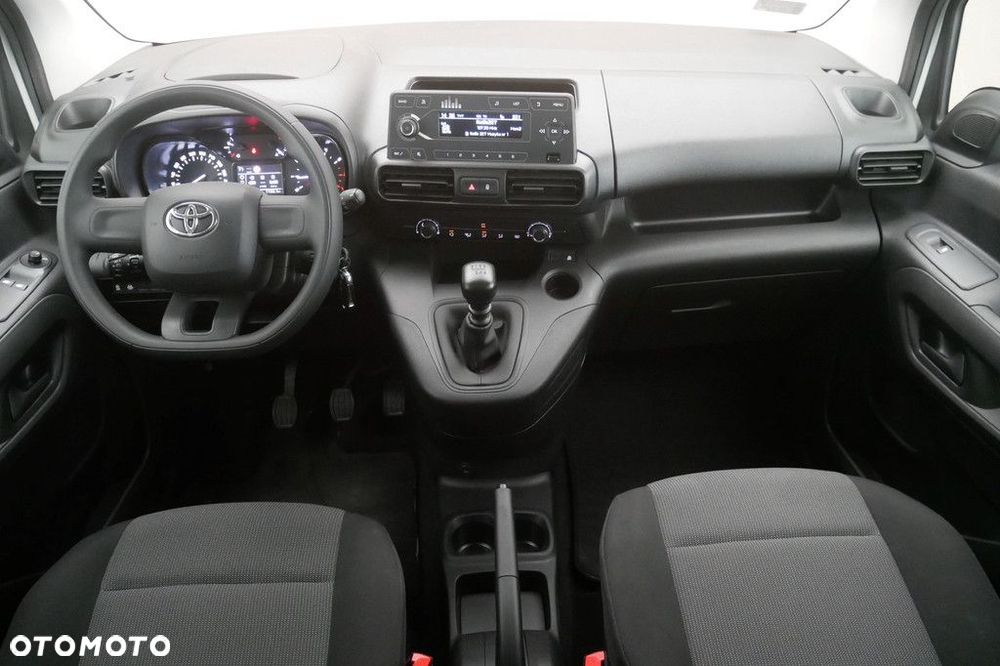 Toyota Proace Verso - 8