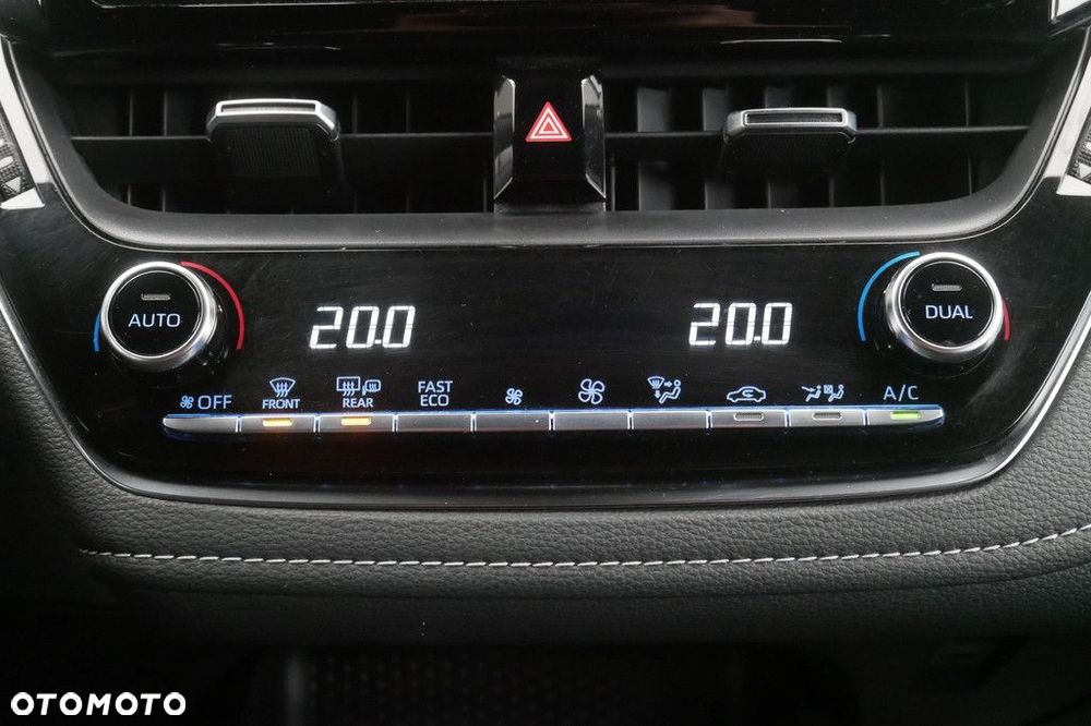 Toyota Corolla 1.8 Hybrid Comfort - 19