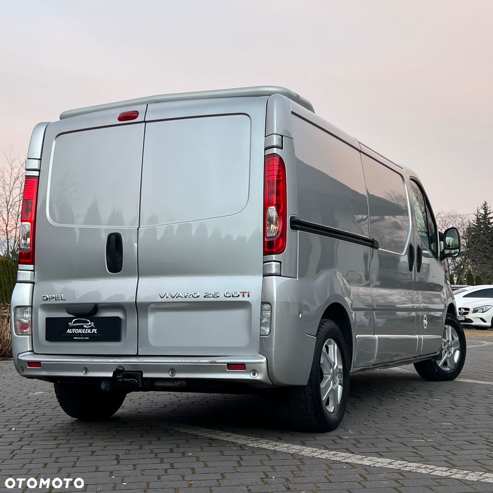 Opel VIVARO - 12