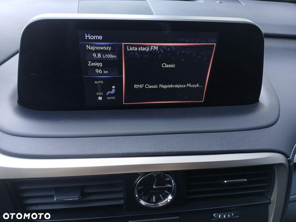 Lexus RX - 17