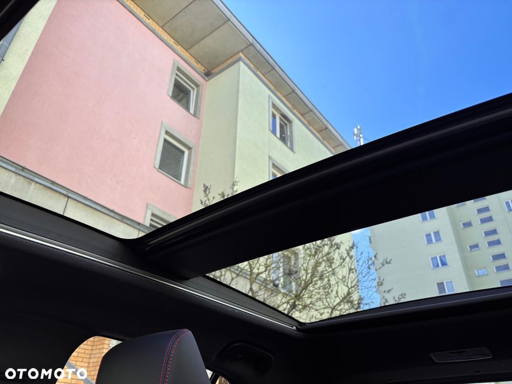 Toyota Corolla 2.0 Hybrid Executive - 10