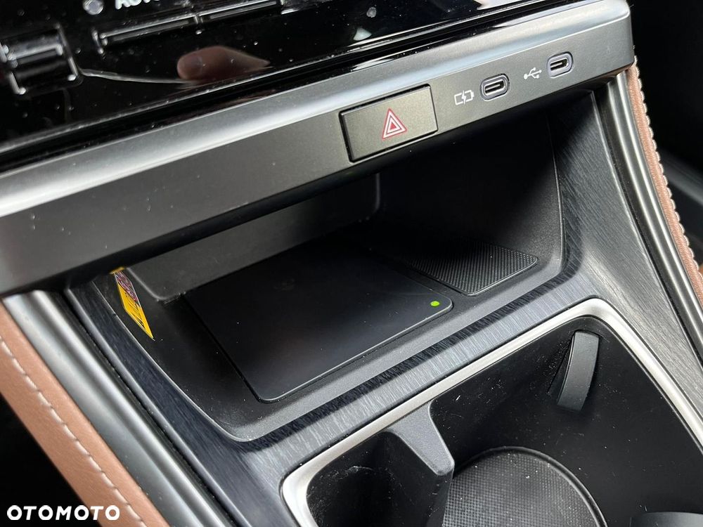 Lexus LBX 1.5 Hybrid Relax - 25