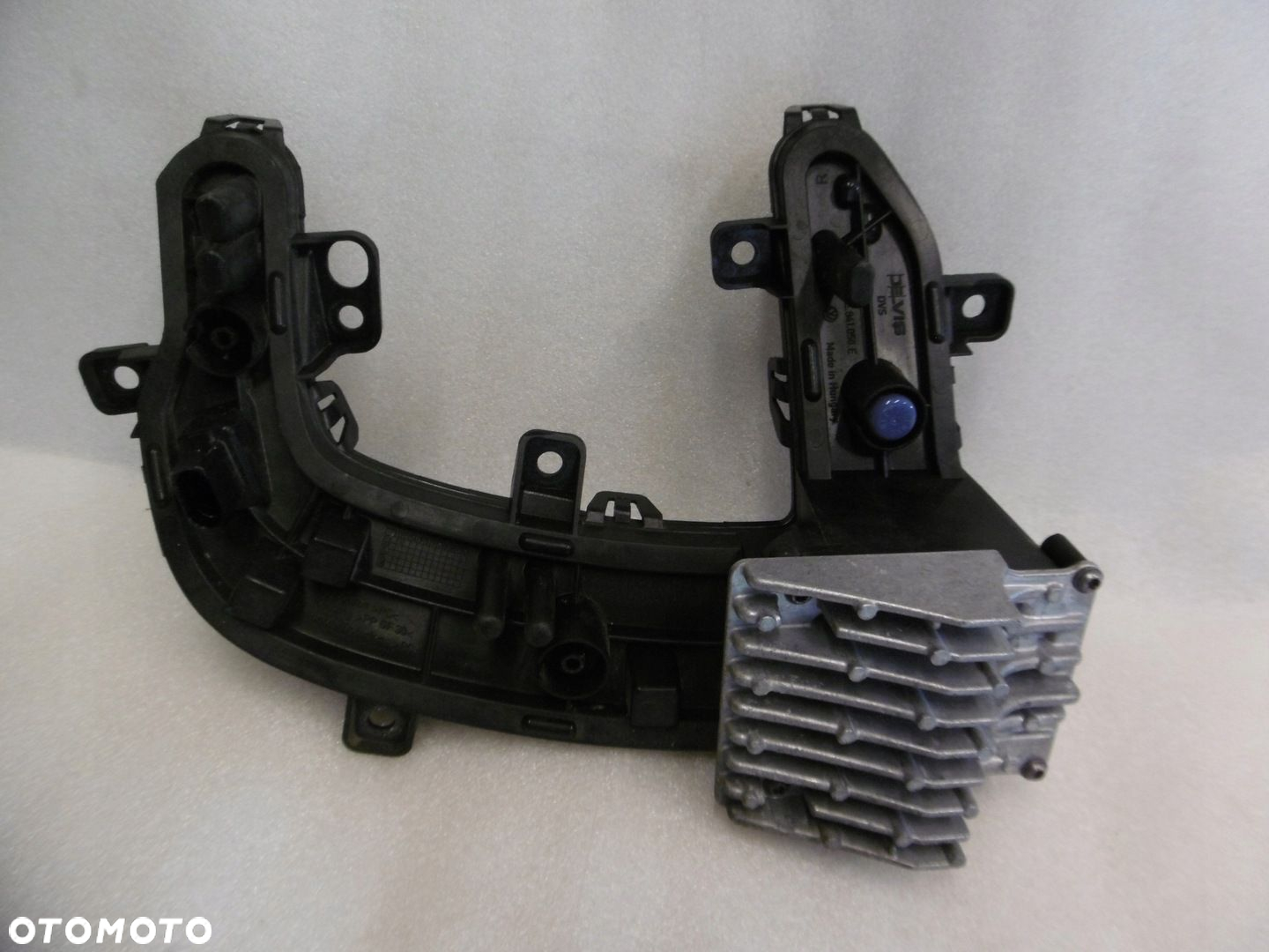 VW E UP - halogen prawy do jazdy dziennej DRL - 4