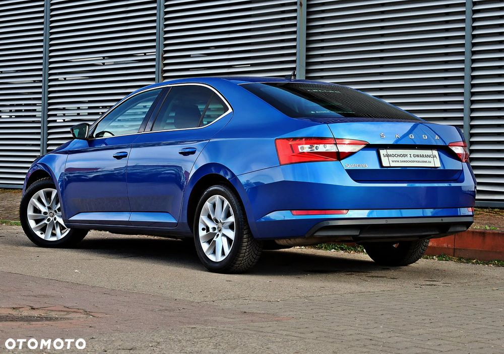 Skoda Superb 1.5 TSI Ambition DSG - 8