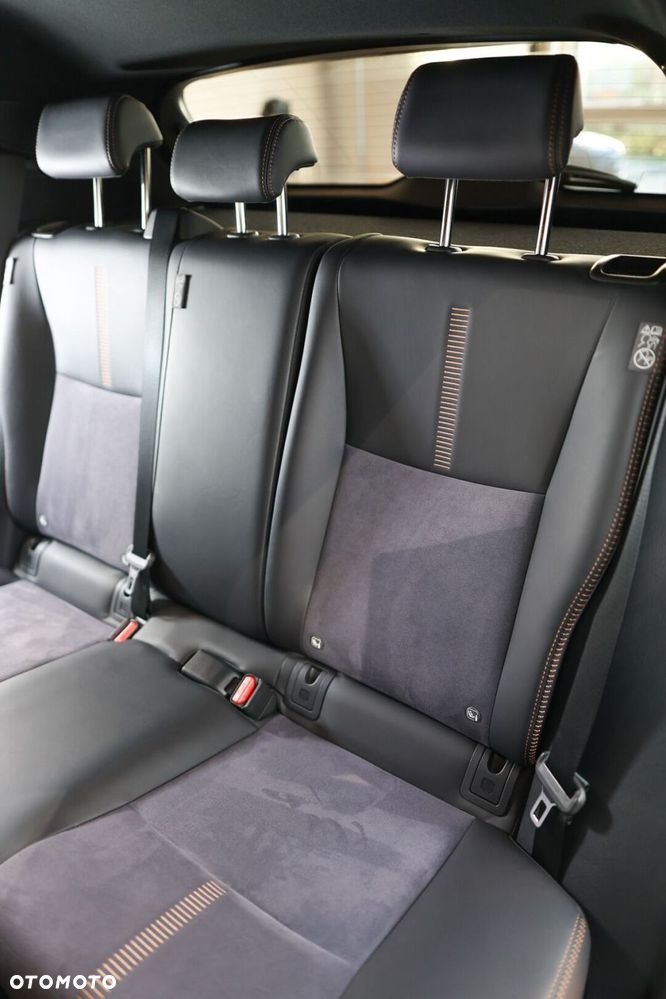 Lexus LBX 1.5 Hybrid Cool - 14