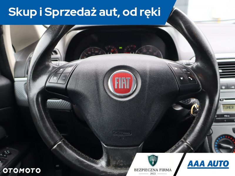 Fiat Grande Punto - 15