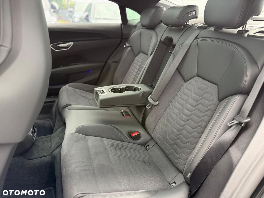 Audi e-tron GT - 20
