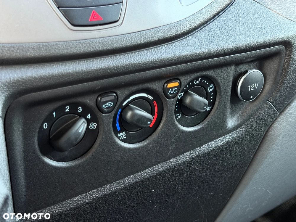 Ford Transit L3H2 Trend - 25