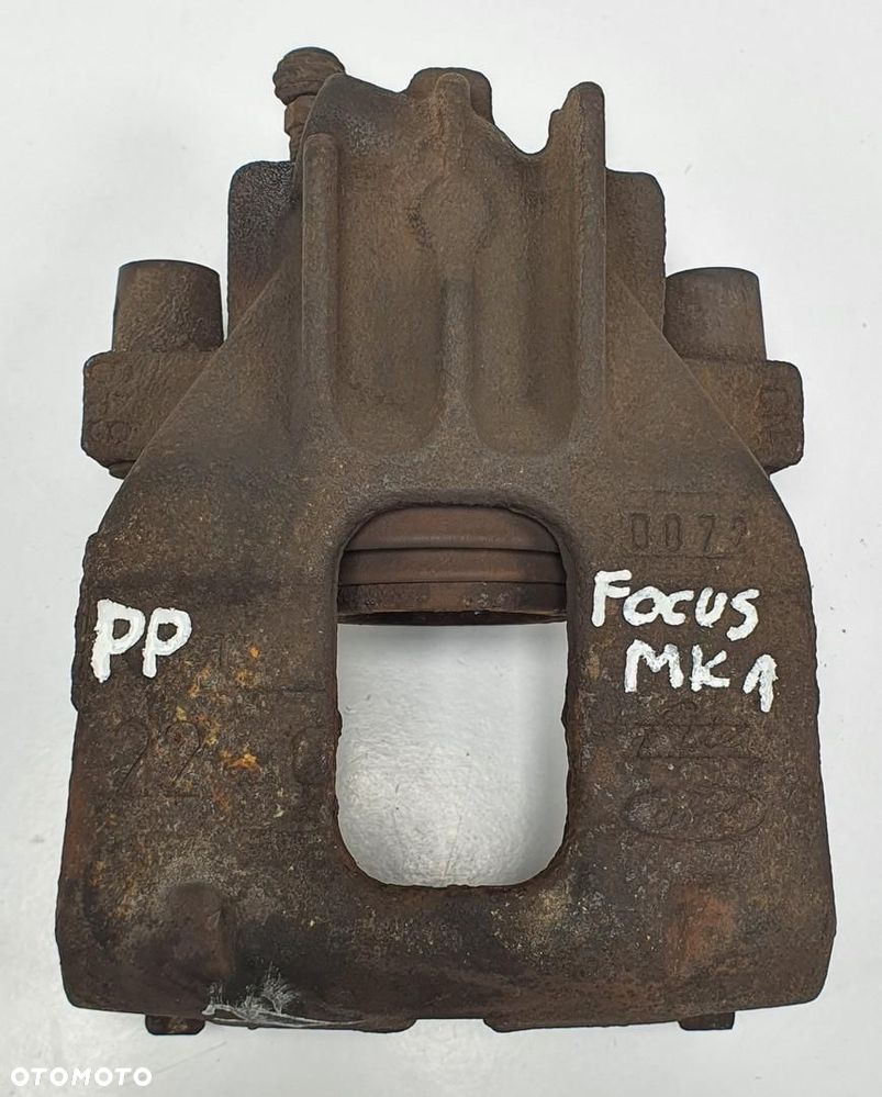 ZACISK HAMULCOWY PRAWY PRZÓD FORD FOCUS MK1 1.6 16V - 1