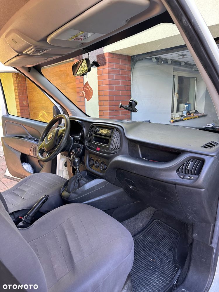 Fiat Doblo 1.4 16V Active - 10