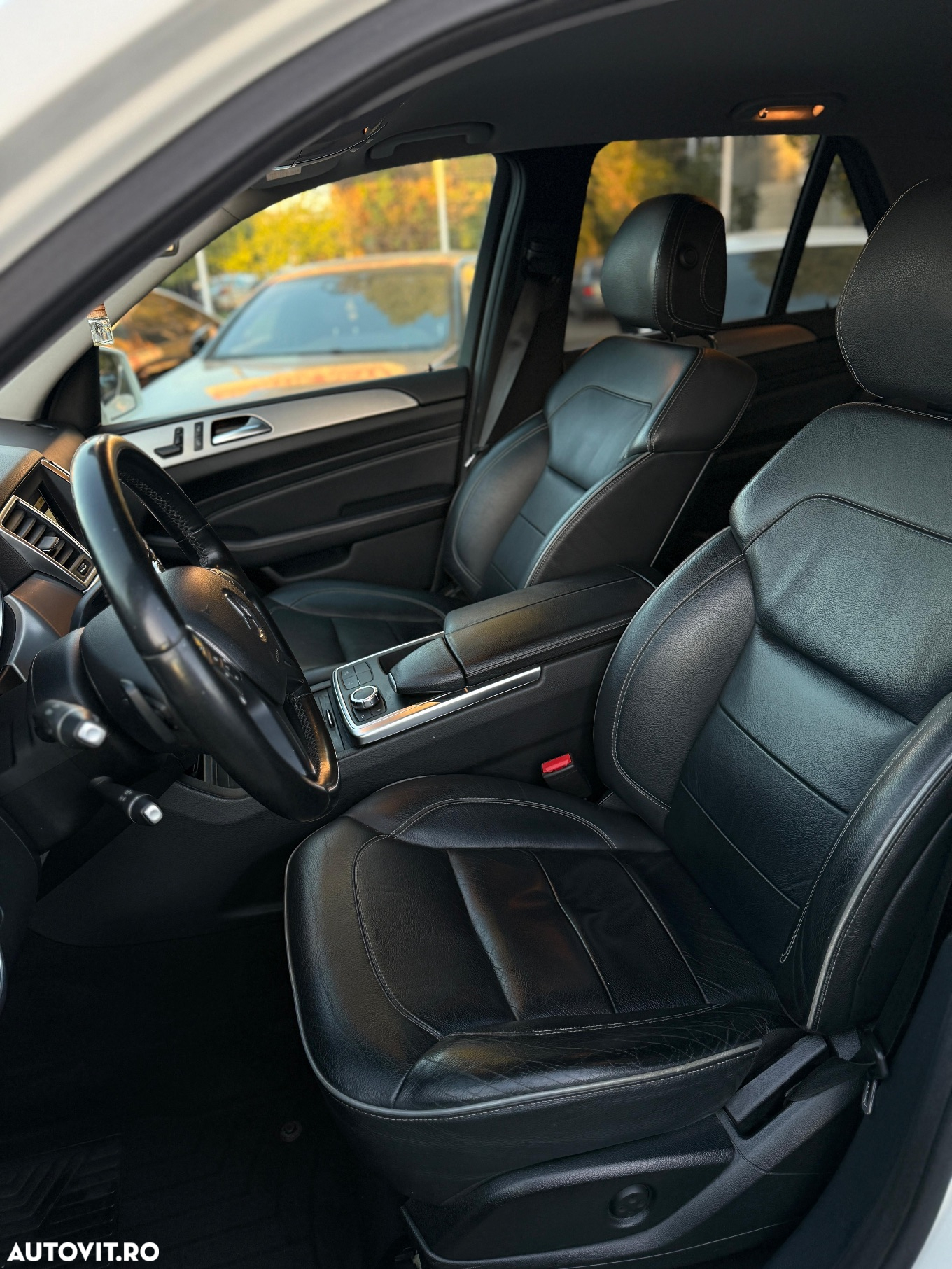 Mercedes-Benz ML 250 BlueTEC 4MATIC 7G-TRONIC Edition 1 - 16