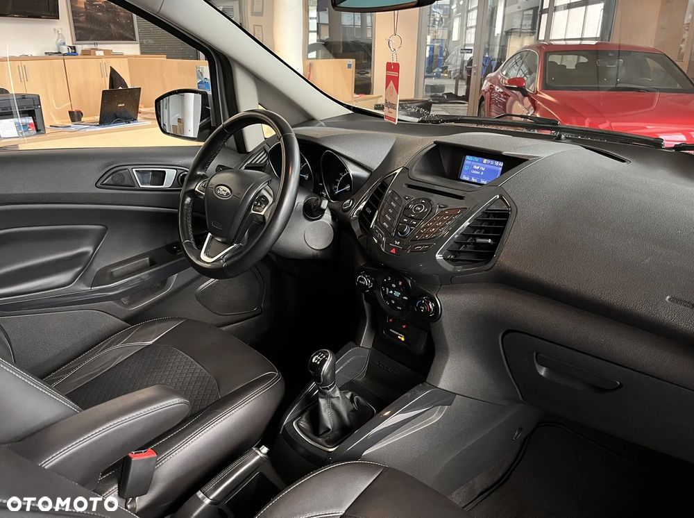 Ford EcoSport - 24