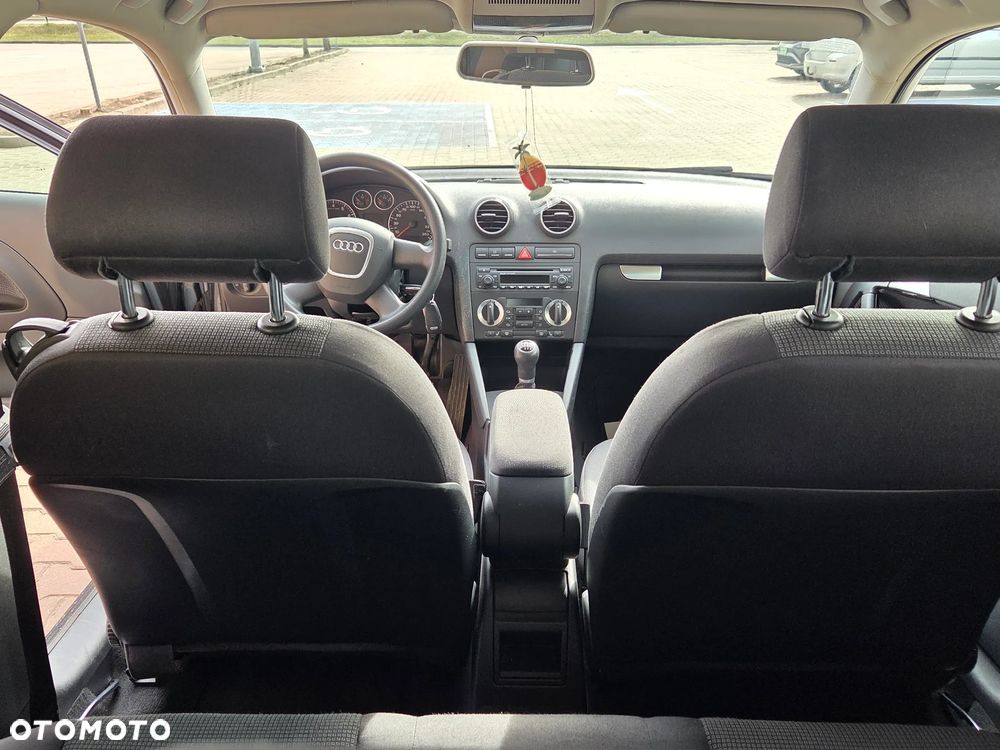 Audi A3 Sportback - 7