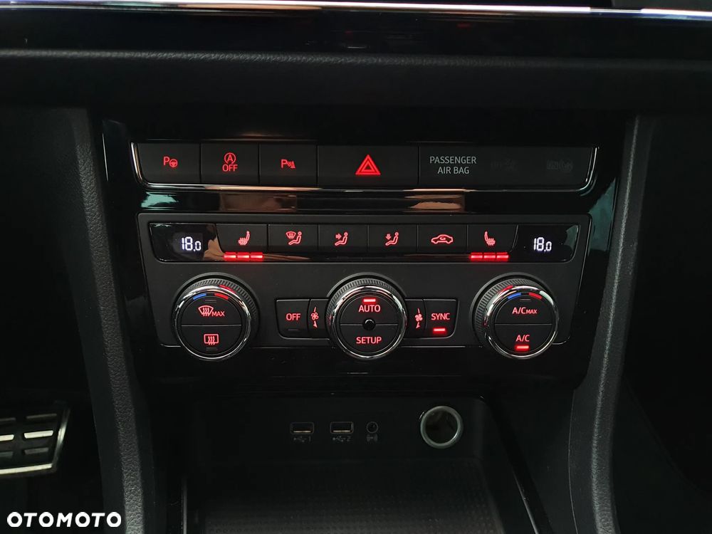 Seat Ateca 2.0 TSI FR S&S 4Drive DSG - 36