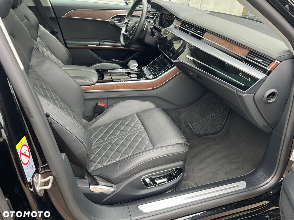 Audi A8 - 20