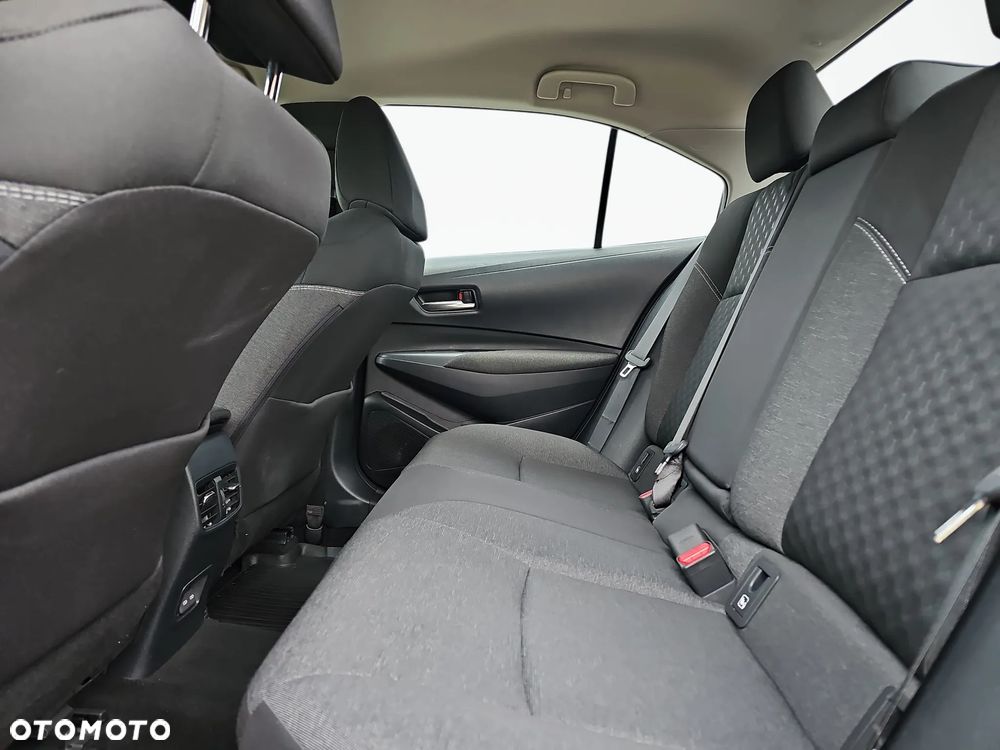 Toyota Corolla 1.8 Hybrid Comfort - 12