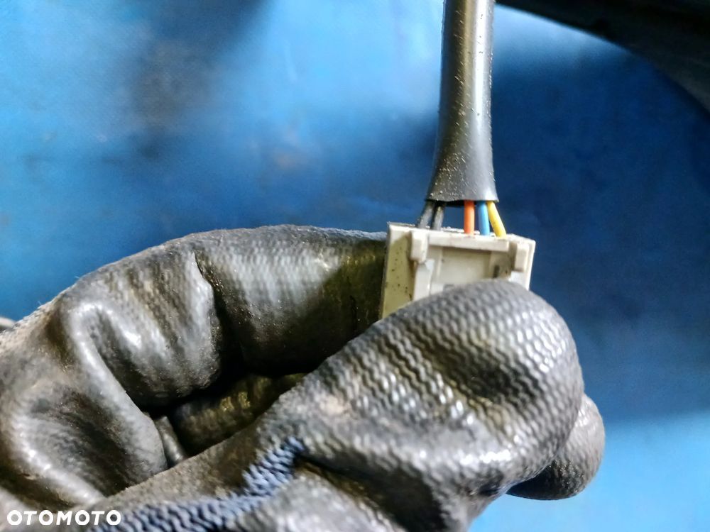 Lusterko zewnętrzne Ford Mondeo MK4 IV lewe prawe 5 PIN kolor 76 srebrne - 6
