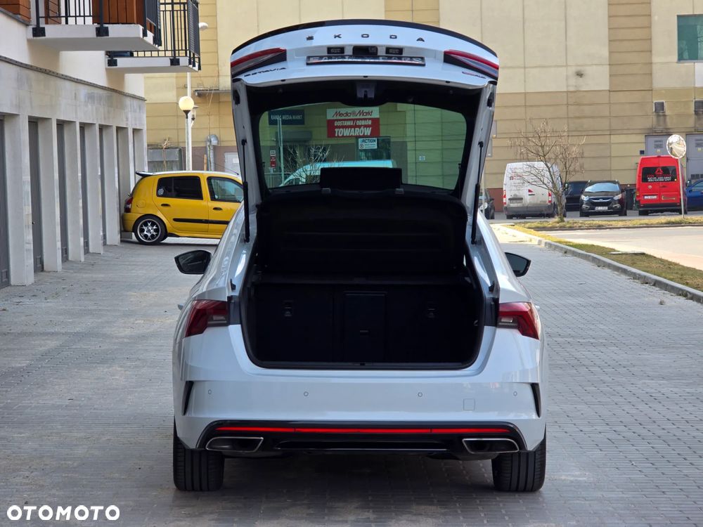 Skoda Octavia 2.0 TSI RS - 19