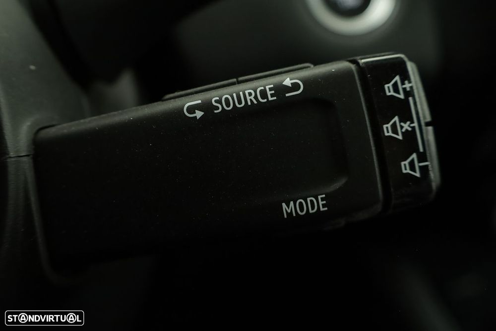 Renault Captur 1.0 TCe Techno Bi-Fuel - 19