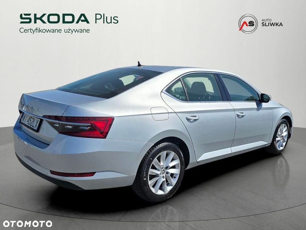 Skoda Superb 2.0 TDI SCR Ambition DSG - 6