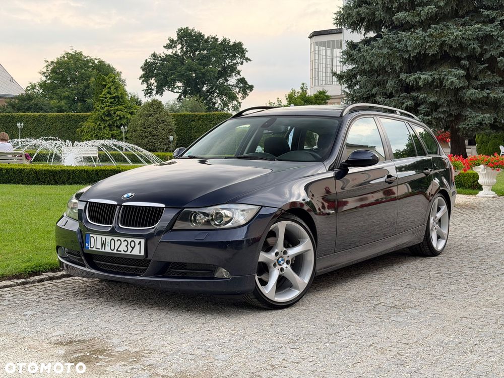 BMW Seria 3 - 1
