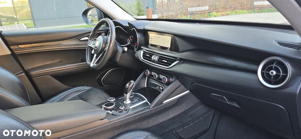 Alfa Romeo Stelvio 2.2 JTDM Super - 4