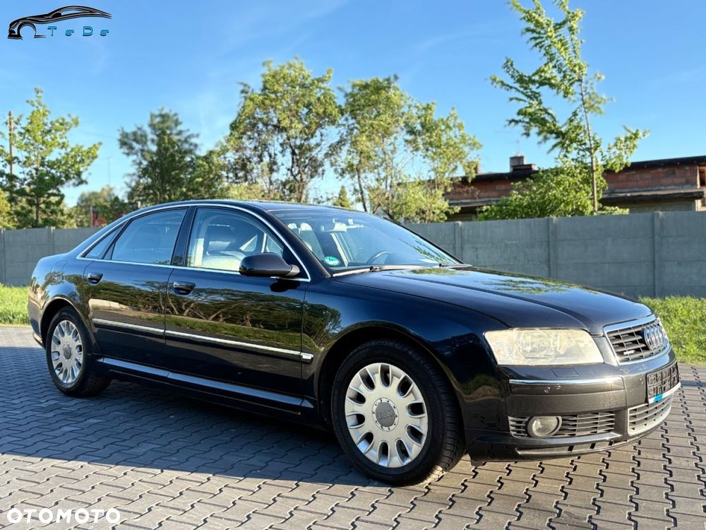 Audi A8 4.2 Quattro - 4