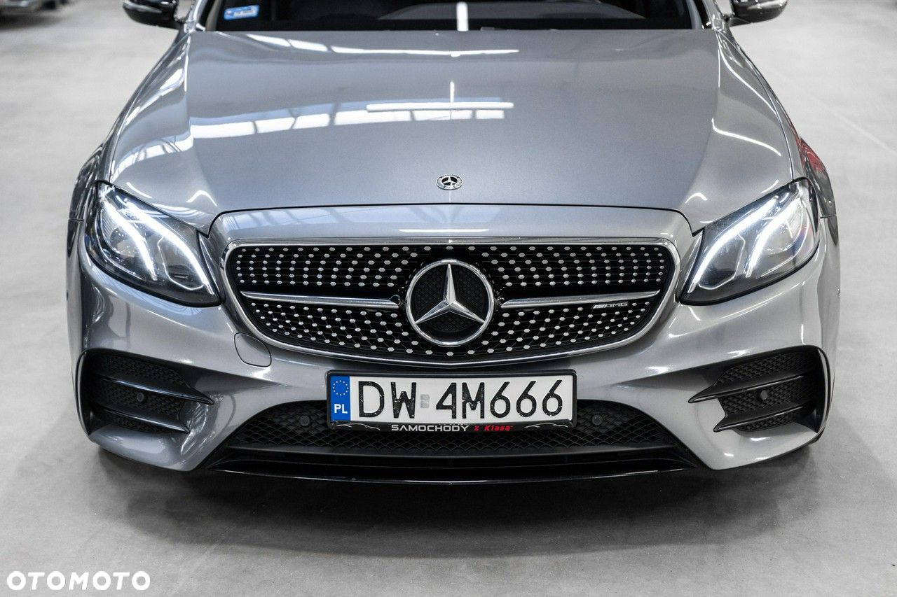 Mercedes-Benz Klasa E - 12