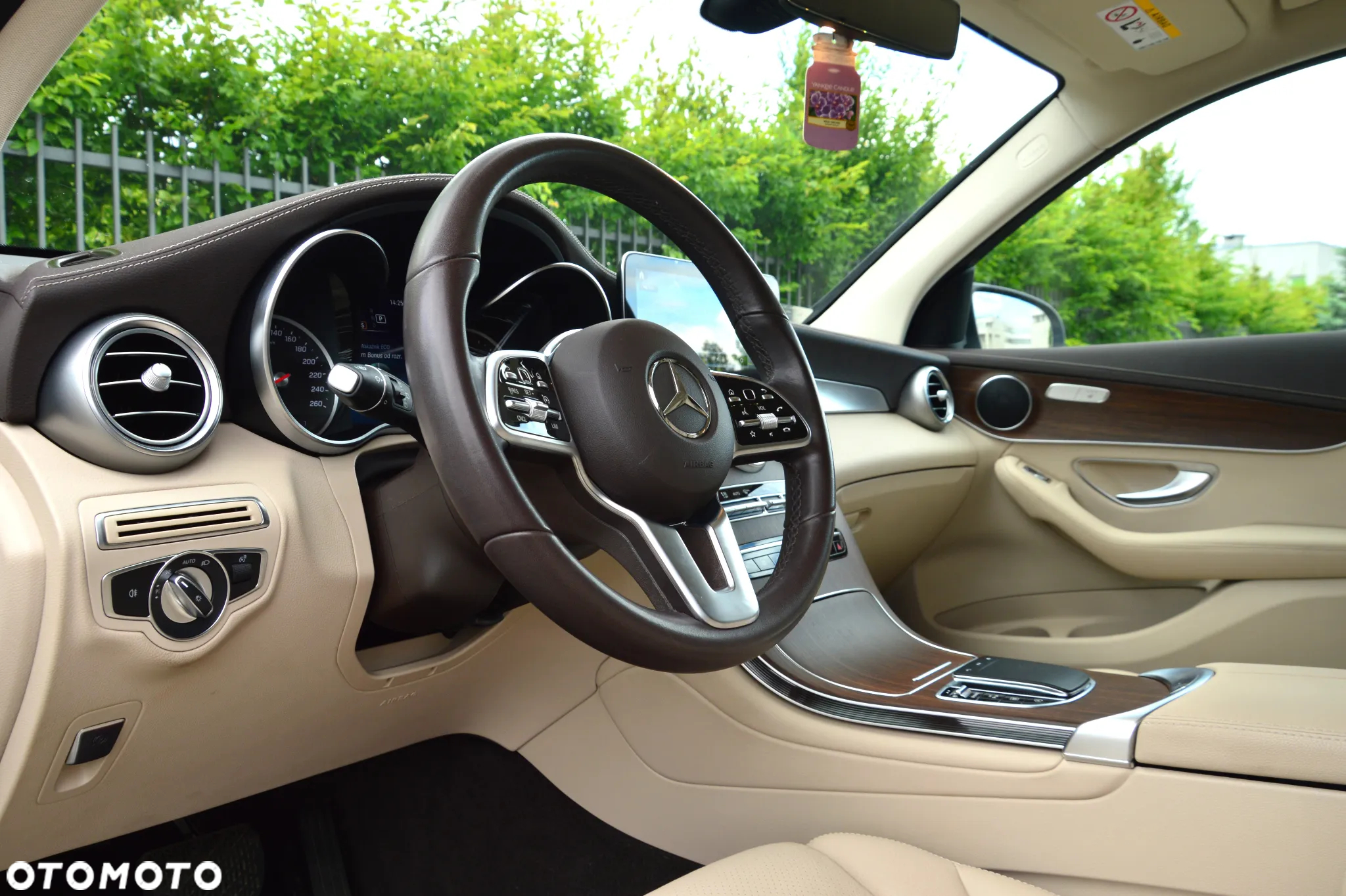 Mercedes-Benz GLC 200 d 4-Matic - 12
